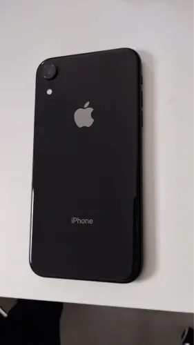 IPHONE XR 64GB