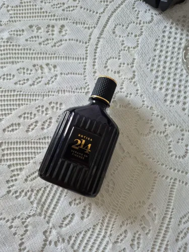 Perfume 214 Botica Verano In Firenze