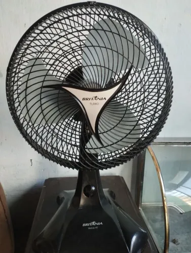Ventilador de mesa 30 cm ok