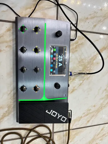 Pedaleira Gembox k8 zerado na caixa
