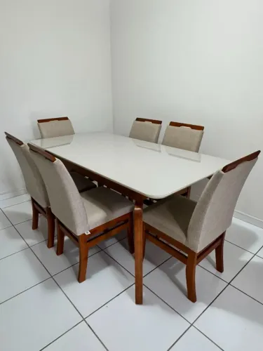 Mesa de Jantar com 6 cadeiras Belíssimas Belíssima - Nova
