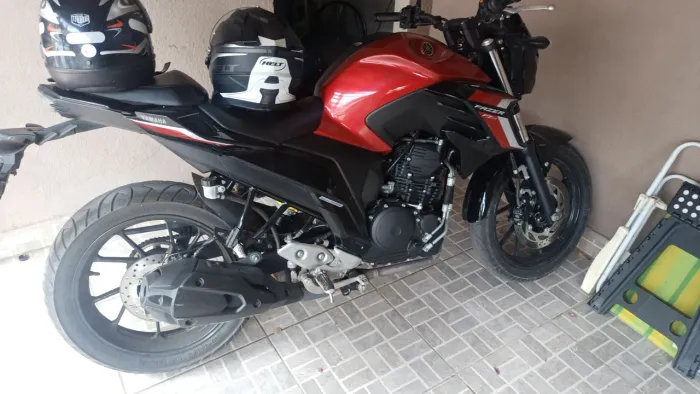 Fazer 250 2024