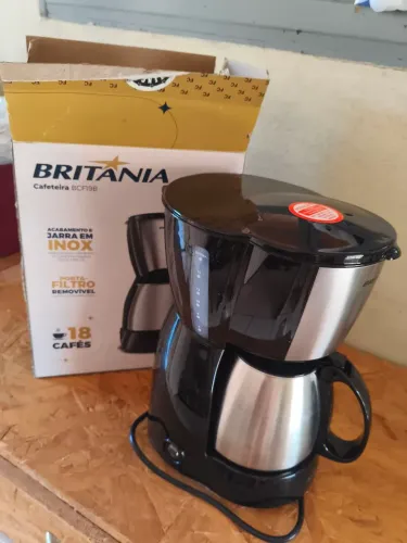 Cafeteira Britânia 18 xícaras