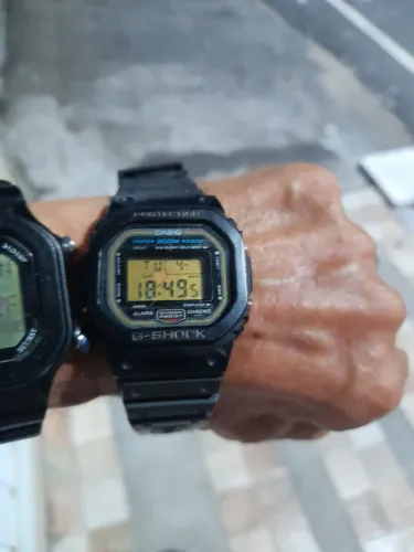 Vendo um relógio casio Gchoque funcionando perfeitamente 