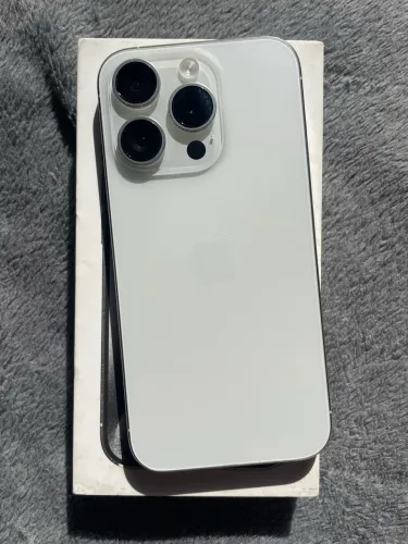 iPhone 15 Pro (Completo com NF)