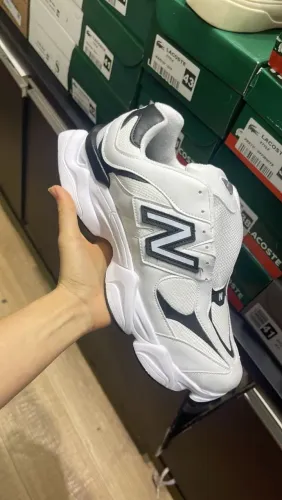 TENIS NEW BALANCE - NOVO