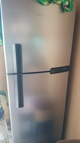 Vendo geladeira brastempp
