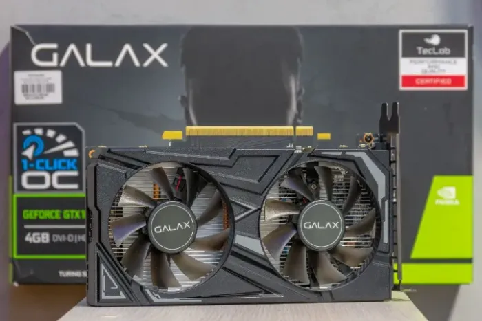 Placa de Vídeo GTX 1650 Super 4Gb GALAX