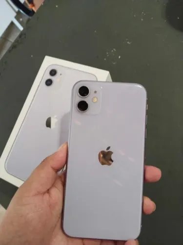 iPhone 11