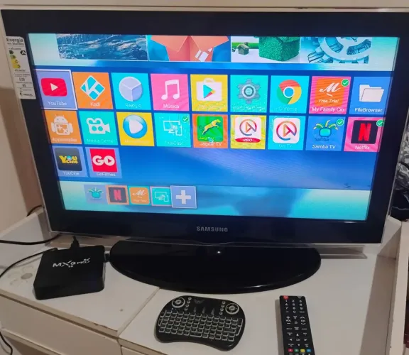 Tv LCD Samsung mais aparelho