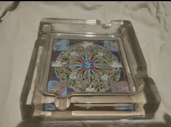 Cinzeiro antigo charutos Air France Rosa dos Ventos? (World Map Compass Ashtray)