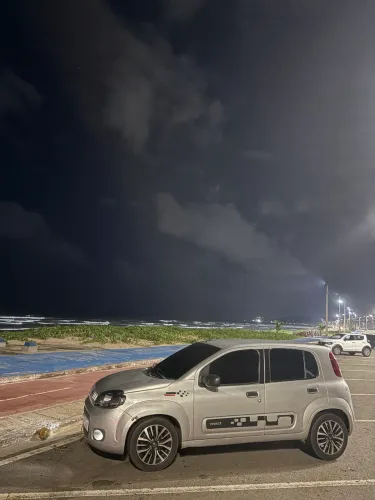 Fiat Uno Vivace/rua 1.0 EVO Fire Flex 8V 5P 2013