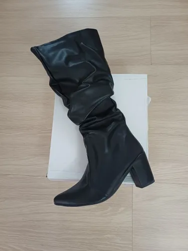 Bota feminina cano longo