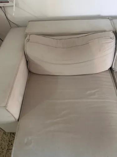 Sofá usando bom estado Precisa lavar