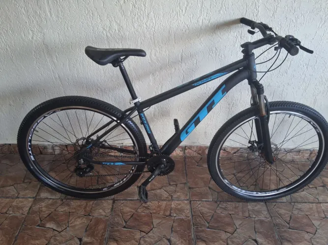 Bicicleta aro 29 quadro 17 toda shimano 98564.9666 NÃO TROCO EM NADA 