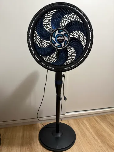 Ventilador de Coluna Arno Xtreme Force Breeze 40cm - Excelente Estado