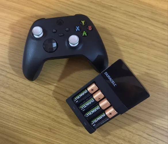 Controle Xbox series + carregador de pilhas 