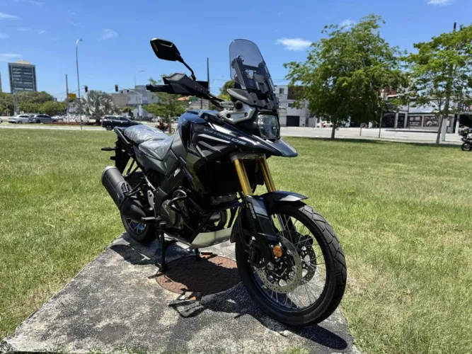 Suzuki V-strom 1050xt abs 2026
