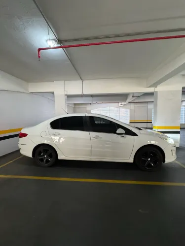 Peugeot 408 Sedan Feline 2.0 Flex 16V 4P Aut. 2012