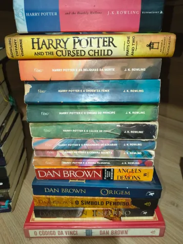 Lote 14 livros Harry Potter e Dan Brown