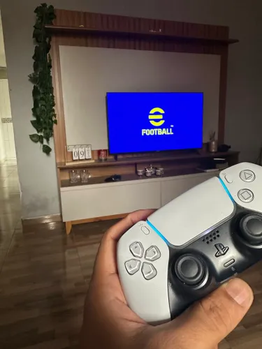 Ps5 slim ( aceito troca por series x)!
