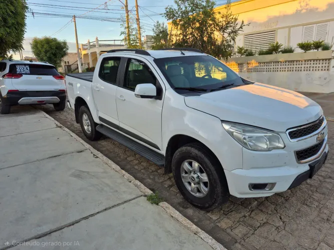 Chevrolet S10 Pick-up LT 2.8 TDI 4X4 CD Diesel AUT 2014