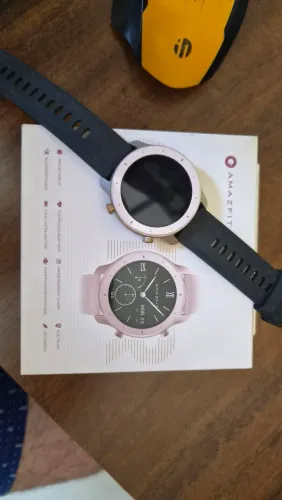SmartWatch Amazfit GTR 42mm pink