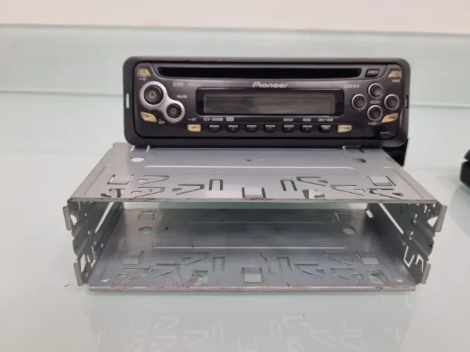 Som de CD Pioneer da época de 1993
