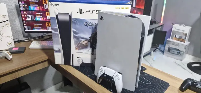 Playstation 5 fat físico 1200 2 controles - Desbloqueado + ssd nvme 2tb
