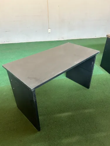 Mesa de escritório 60cm x 120cm