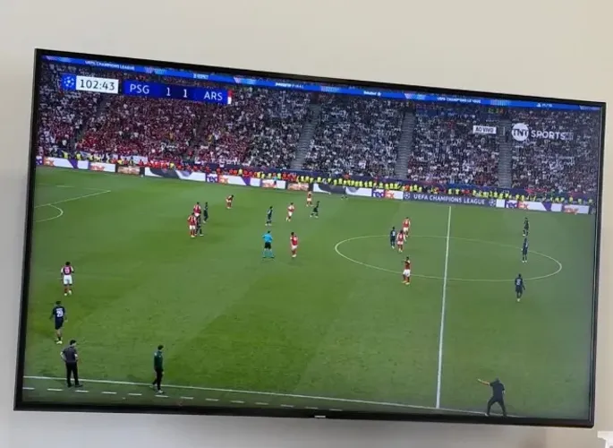 Smart TV 4K QLED 55? Samsung QN55Q60RAG Wi-Fi