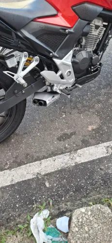 Vendo escapamento esportivo e eliminador da rabeta da cb 300f 2025.
