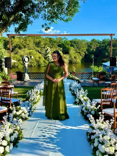 Vestido de festa verde oliva