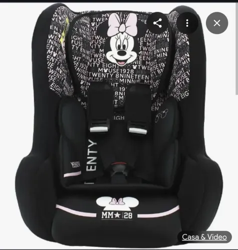 Vendo cadeirinha semi nova modelo da foto