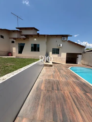 Casa no Jardim Europa com 4 quartos, sendo 1 suíte master.