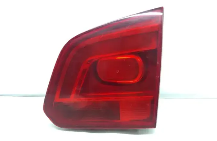 Lanterna Traseira Direita Volkswagen Spacefox 2012  Direito Vermelho