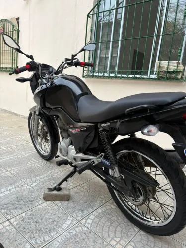 Vendo Moto Fan 150 2015