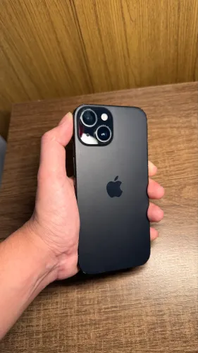 iPhone 15 128GB