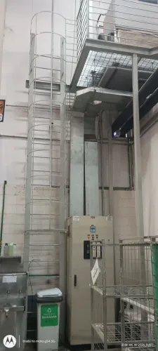 Precisa-se de ajudante para obra, na log1 próximo a Pajuçara.