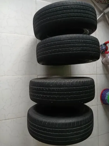 PNEUS 195/65/15 GOODYEAR