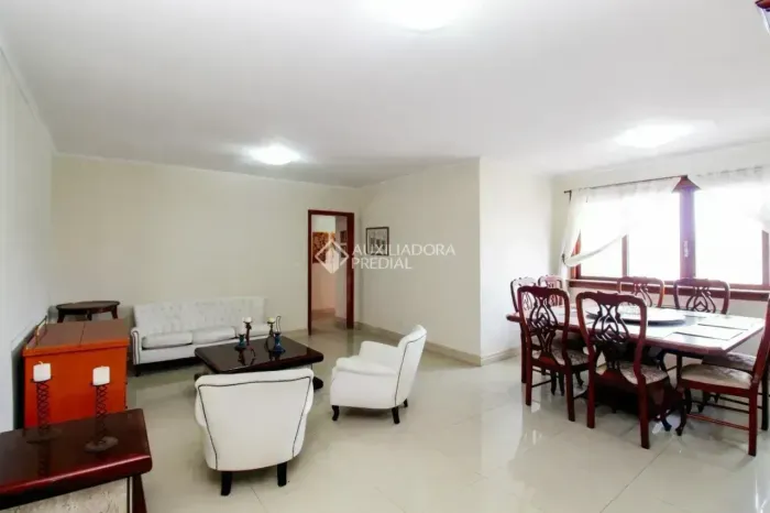 Apartamento de 3 dormitórios no bairro Higienópolis - Porto Alegre - RS