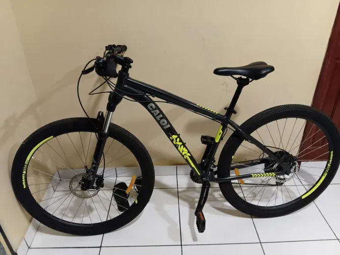 Vendo moutanbike aro 20 quadro 19