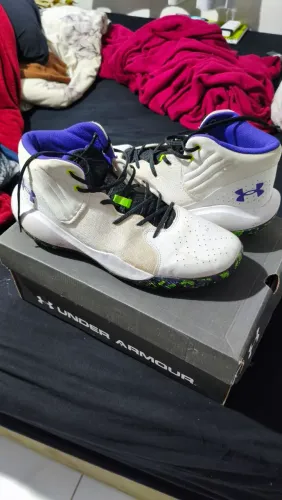 Tênis Basquete Under Armour