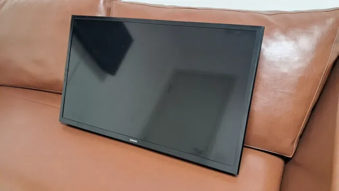 Oportunidade de comprar TV nova e barata
