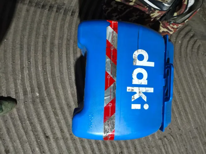Baú com suporte, alforge com tampa e bag