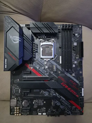 Placa mãe Asus Rog Strix B460-H Gaming