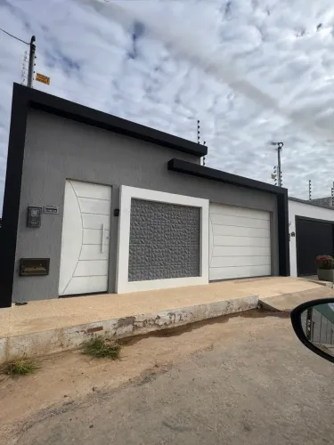Casa a venda no loteamento Juaville em Juazeiro com 3 quartos 