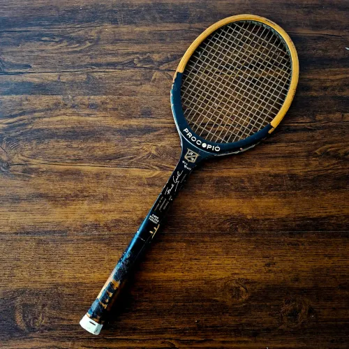 Antiga Raquete De Tenis Procopio Madeira Anos 70 Vintage
