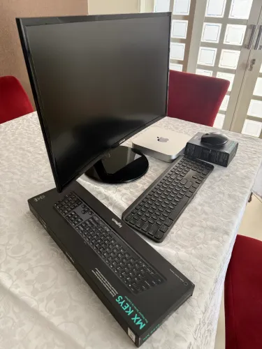 Mac Mini 16gb - Late 2014 - Monitor 27? 
