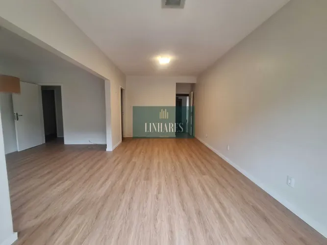 Apartamento Padrão em Coqueiros